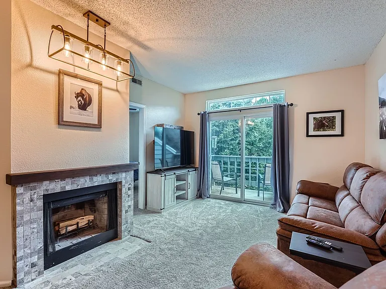 7430 Singing Hills Dr — Photo 6