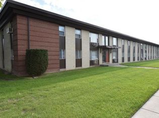 5009 58th St, Kenosha, WI 53144