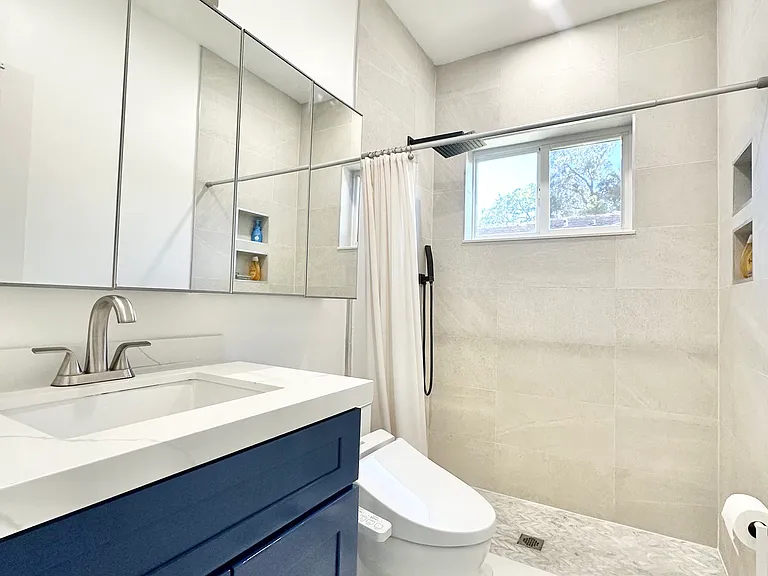 7800 SW 57th Ct — Photo 18