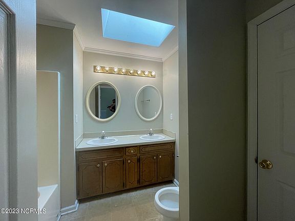 5th image of 3812 Sterling Pointe Dr Unit F9
