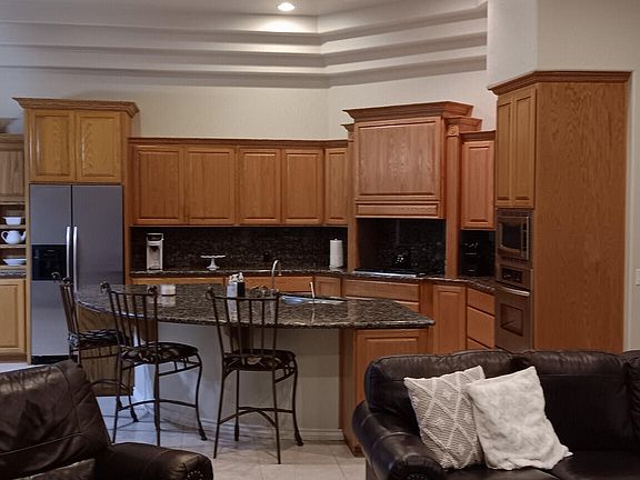 5th image of 2490 N 135TH Drive