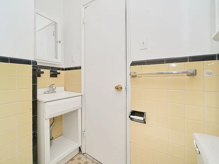 294 Convent Ave #8 — Photo 11