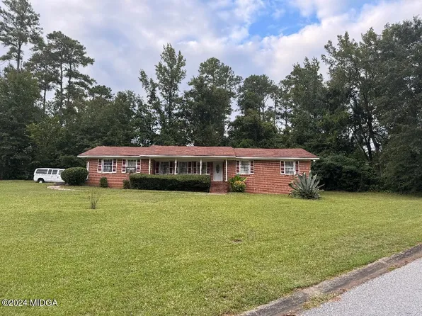 3741 Dreyfus Dr, Macon, GA 31204
