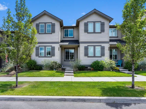 2546 NE Purcell Blvd, Bend, OR 97701