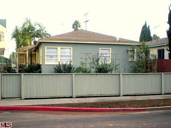 2nd image of 808 Vernon Ave