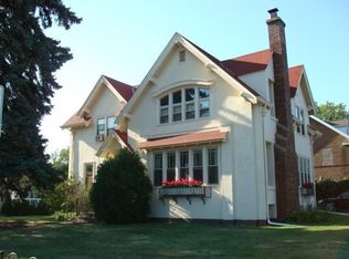 815 E 21st St, Hibbing, MN 55746