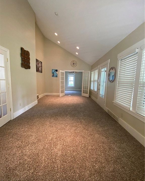 617 Perkinswood Blvd SE, Warren, OH 44483 Zillow