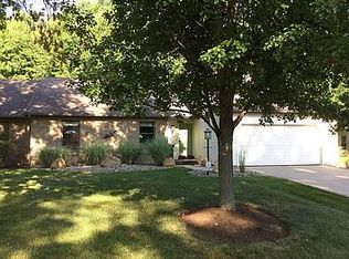 138 Topaz Trl, Cortland, OH