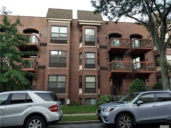 2nd image of 71-23 163rd St