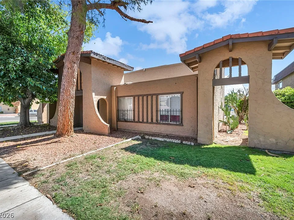 4607 Monterey Cir #1