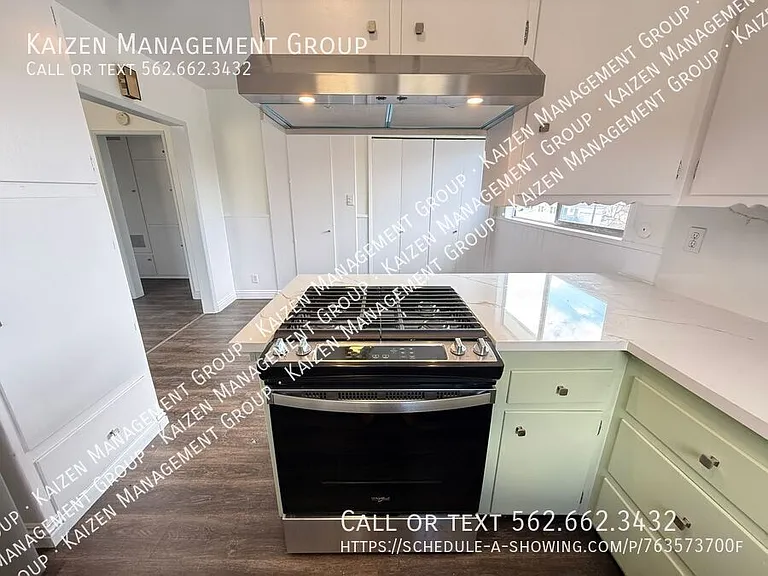 4029 W 142nd St #F — Photo 4