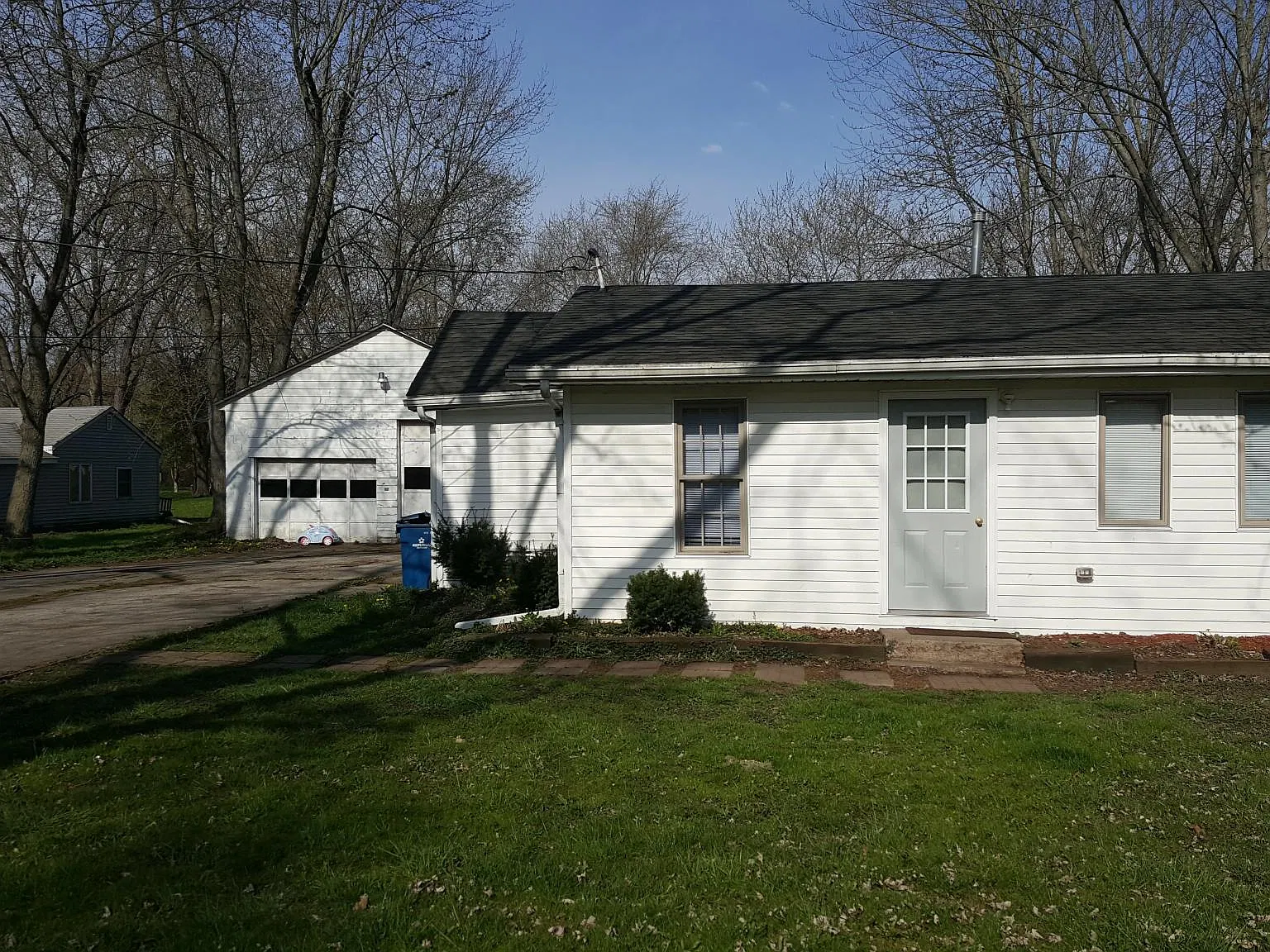 5 bed, 1802 sqft, $1,700 — Photo 4