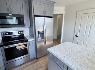 1973 State St, East Petersburg, PA 17520