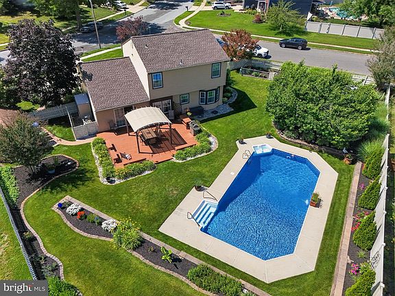 5th image of 1 Quay Cir