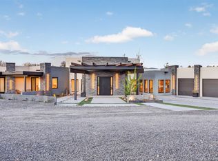 25 Calle Milpa, Santa Fe, NM 87507