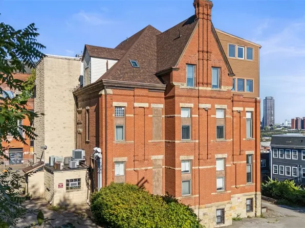 66 Pius St APT L101, Pittsburgh, PA 15203