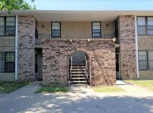 7112 Woodson Rd, Raytown, MO 64133