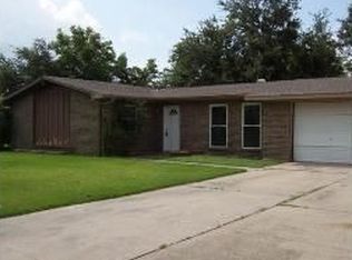 4710 Coronado Ave, Pascagoula, MS 39581