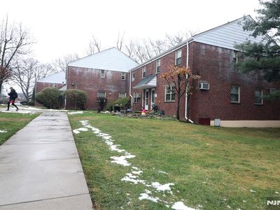 1267 Anderson Ave APT 6, Fort Lee, NJ, 07024