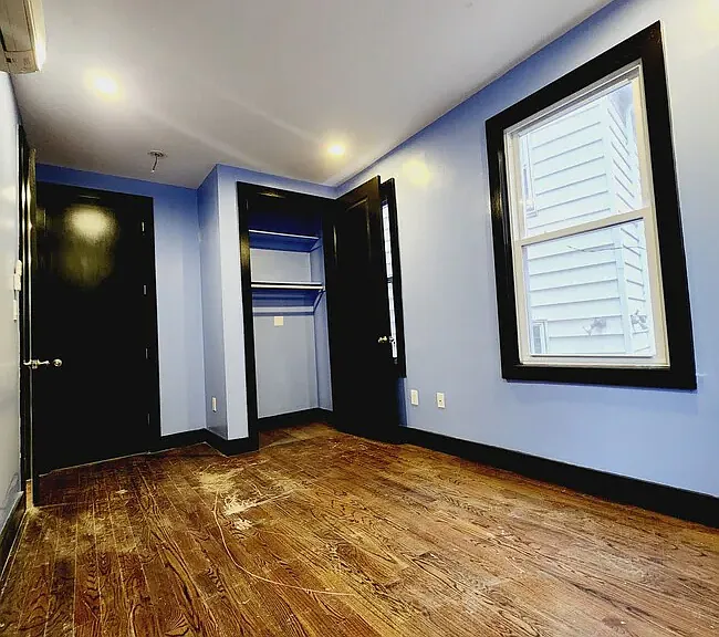 77 Vroom St #3 — Photo 3