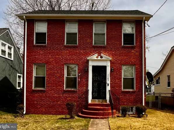 1145 42nd St NE, Washington, DC 20019