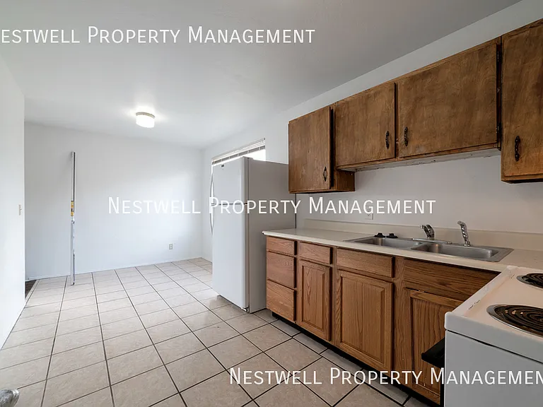 1881 W Lake Park Dr #3 — Photo 20