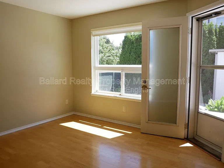 1737 NW 64th St — Photo 15
