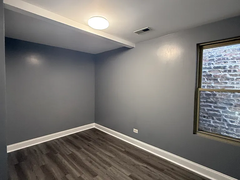 3052 W Lyndale St #2 — Photo 6