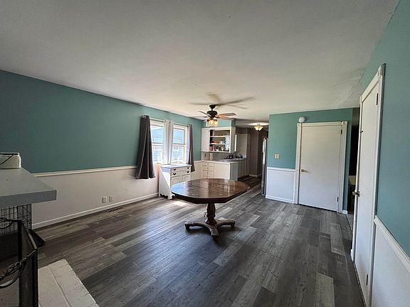 5th image of 502 Emerson Ave