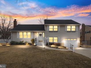 188 Sawmill Ct, Delran, NJ 08075
