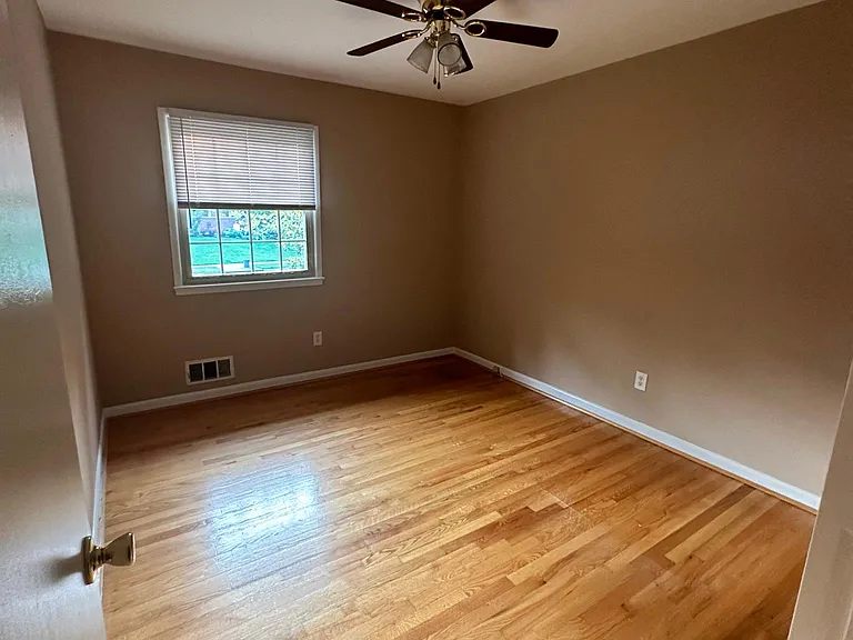 3119 Battersea Ln — Photo 7