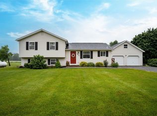 3924 Woodruff Rd, Livonia, NY 14487