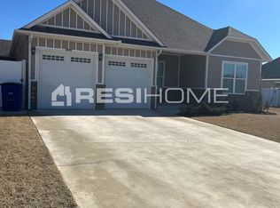 8070 Brighton Ave, Edmond, OK 73034