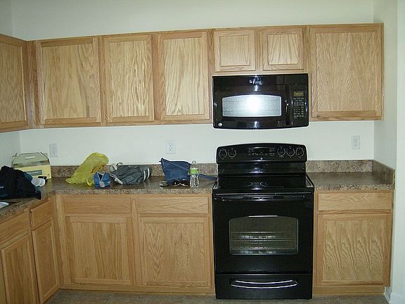 3rd image of 520 Menantico Ave