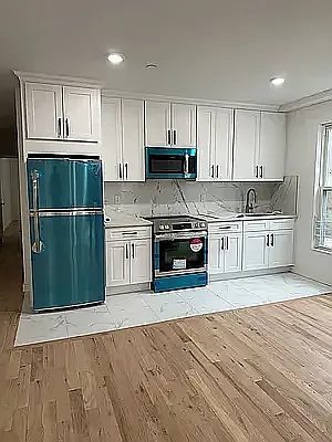 67-14 Burns St #2 — Photo 2
