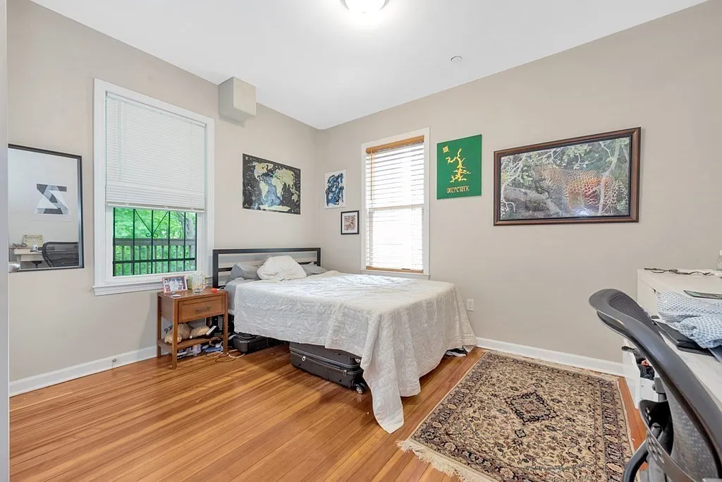 Building Photo - 228 Calumet St #1