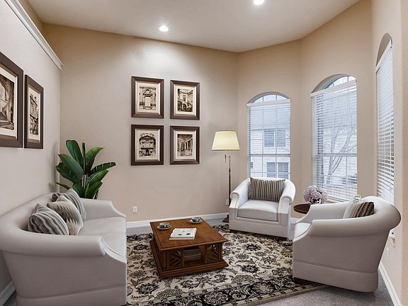 5th image of 1509 Lake Forest Cv