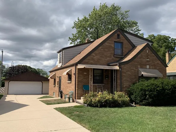 2157 South 98th STREET, West Allis, WI 53227