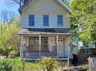 1586 E 65th St, Cleveland, OH