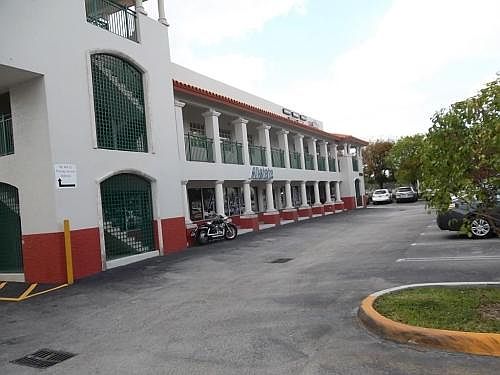 1st image of 10200 NW 25th St Ste 206