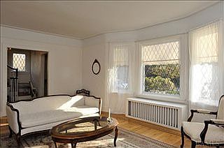 4th image of 37 S Hillside Ave