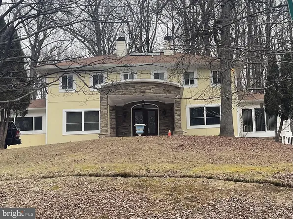 4901 Sundown Cir, Bowie, MD 20720