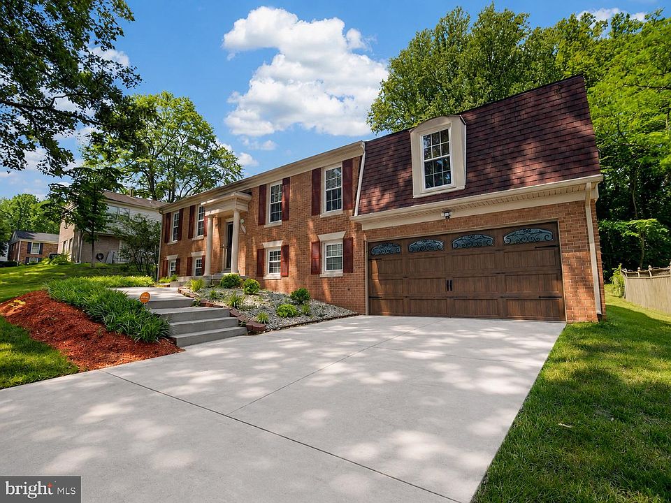 1st image of 8411 Thornberry Dr W
