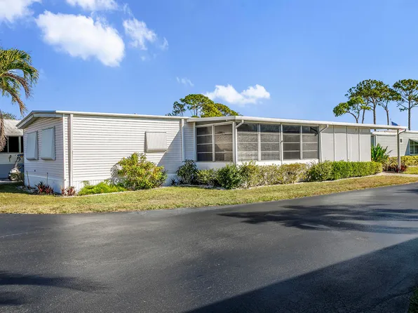 6001 Daiquiri Bay, Boynton Beach, FL 33436