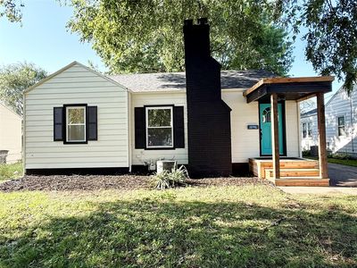 2915 E Walnut St, Des Moines, IA, 50317