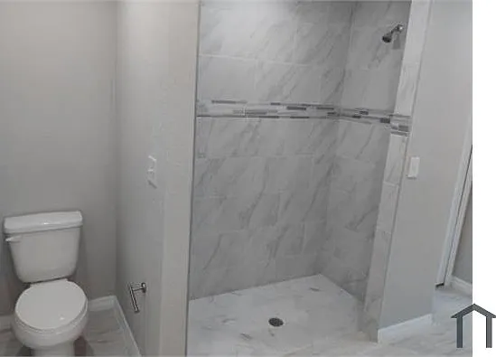 4 bed, 1683 sqft, $2,900 — Photo 4