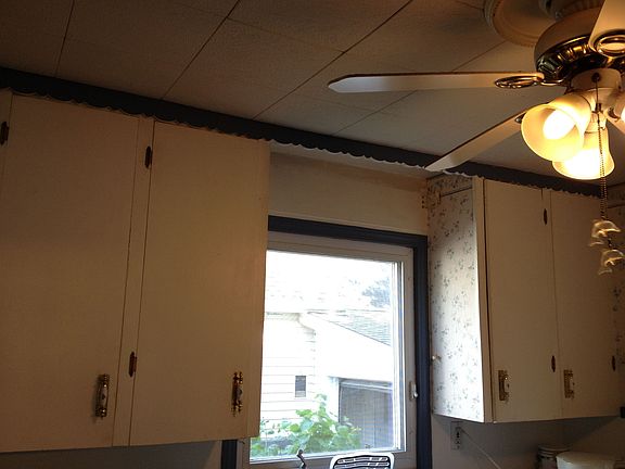 Kitchen cabinets