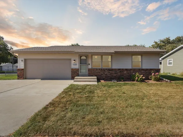 1326 S Orchard St, Janesville, WI 53546