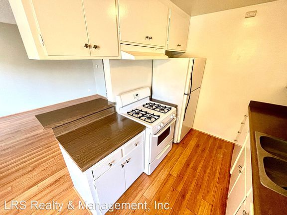 5th image of 3915 Vineland Ave #4