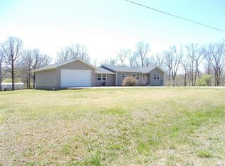 660 Jackson Dr, Bismarck, MO 63624